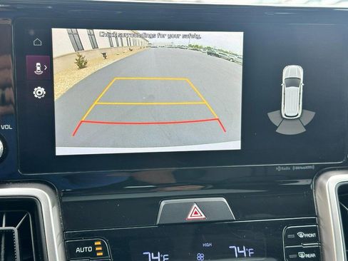 Used 2022 Kia Sorento S w/ Panoramic Sunroof Package FWD image 28