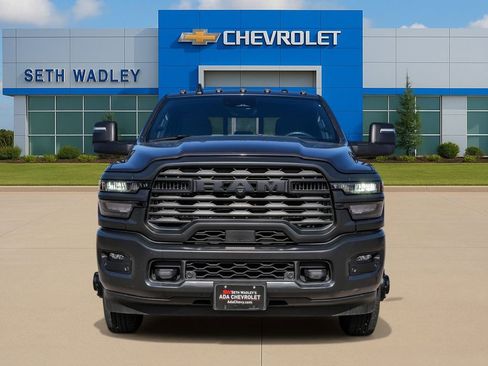 Used 2025 RAM 3500 Tradesman AWD/4WD image 2
