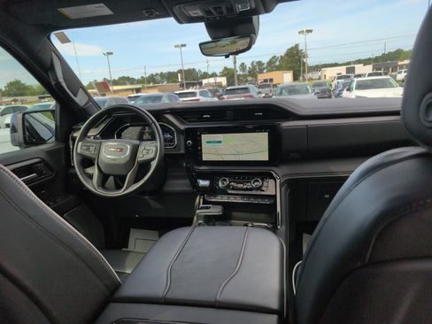 Used 2024 GMC Sierra 1500 AT4X AWD/4WD image 20