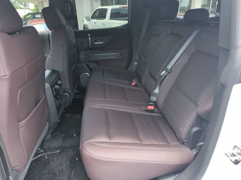 New 2026 GMC Hummer EV SUV AWD/4WD image 28