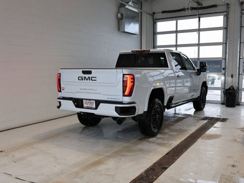 New 2026 GMC Sierra 3500 Denali w/ Denali Reserve Package image 52