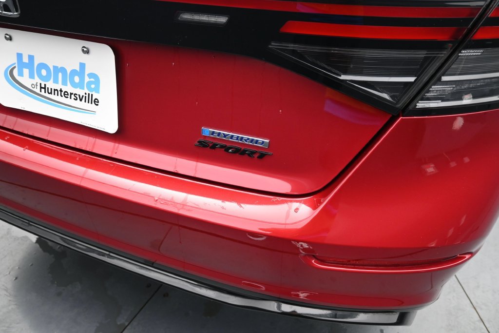 Used 2024 Honda Accord Sport image 18