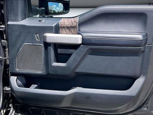 Used 2019 Ford F350 Lariat w/ Chrome Package AWD/4WD image 28