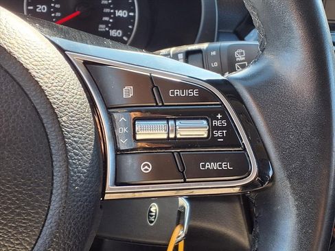 Used 2021 Kia Seltos S image 15