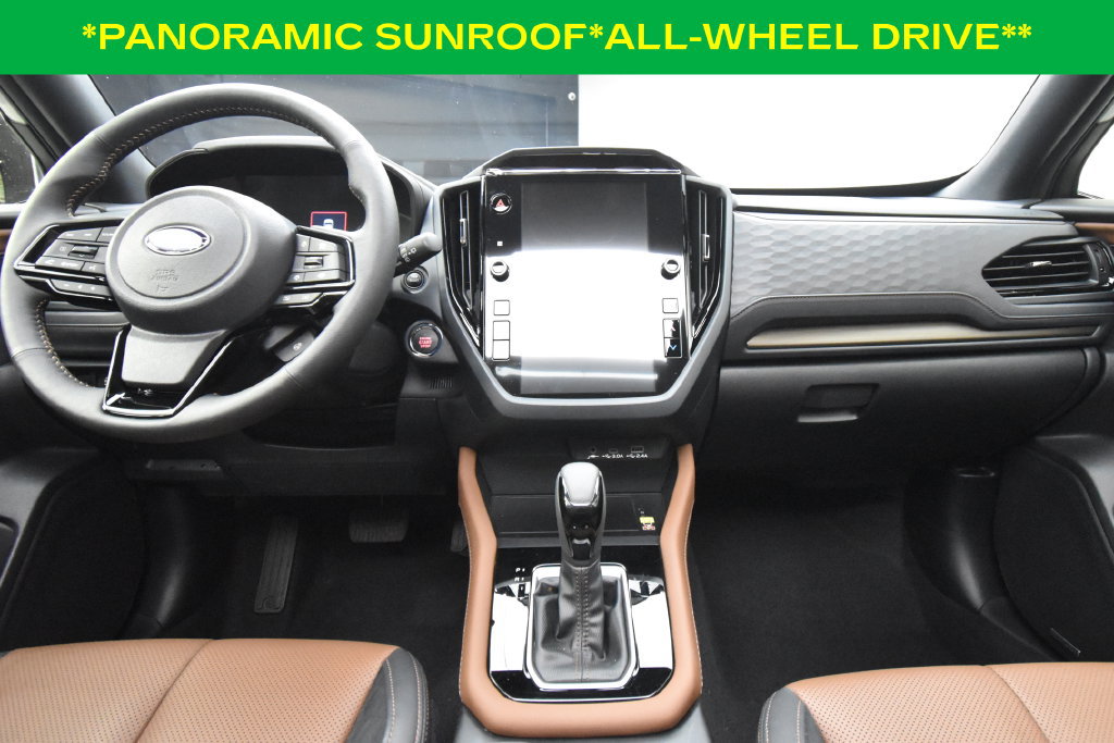Used 2025 Subaru Forester Touring AWD/4WD image 3