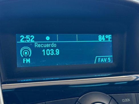 Used 2016 Chevrolet Cruze LS FWD image 17