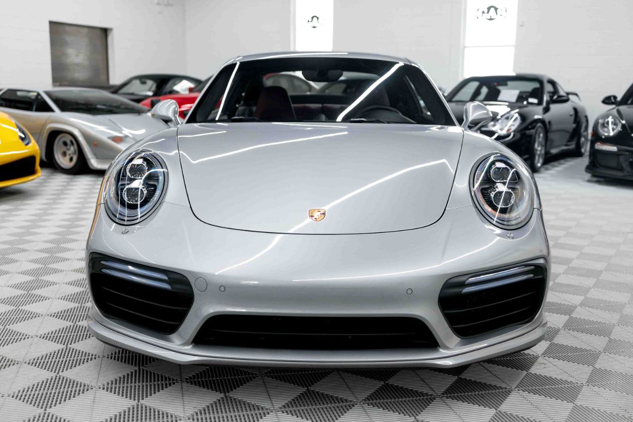 Used 2017 Porsche 911 4 Coupe AWD/4WD image 5