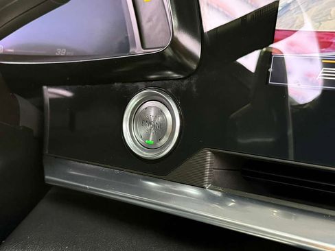 Used 2022 Chevrolet Corvette Stingray Coupe w/ 1LT image 35