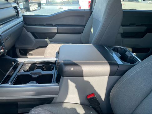 Used 2024 Ford F350 XLT image 27