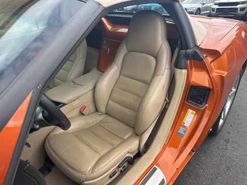 Used 2007 Chevrolet Corvette Convertible RWD image 35