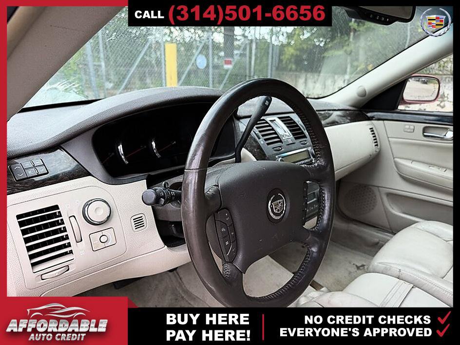 Used 2008 Cadillac DTS w/ Sun And Sound Package FWD image 8