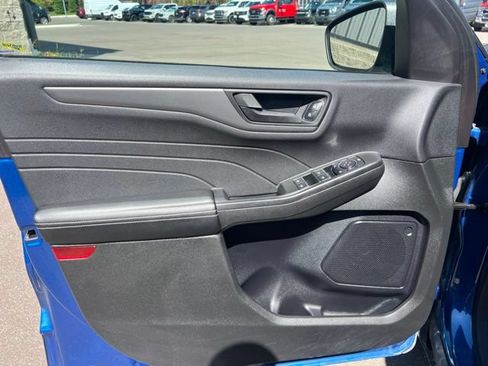 Used 2023 Ford Escape Active AWD/4WD image 20