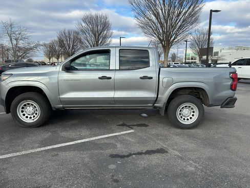 Used 2023 Chevrolet Colorado W/T image 6