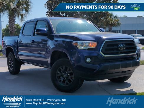 Used 2023 Toyota Tacoma SR5 w/ Technology Package image 1