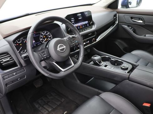 Used 2023 Nissan Rogue SL w/ SL Premium Package image 14