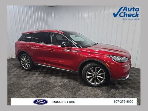 Used 2021 Lincoln Corsair AWD w/ Premium Package image 1