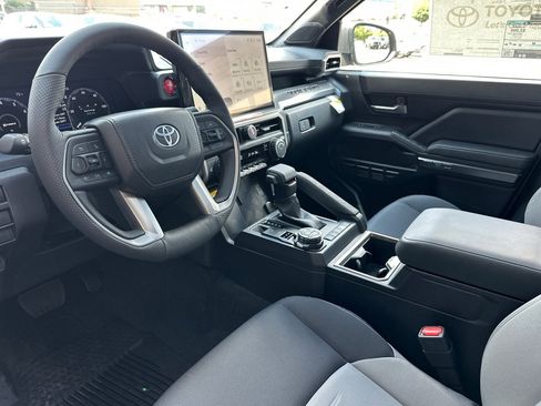 New 2025 Toyota Tacoma TRD Off-Road image 10