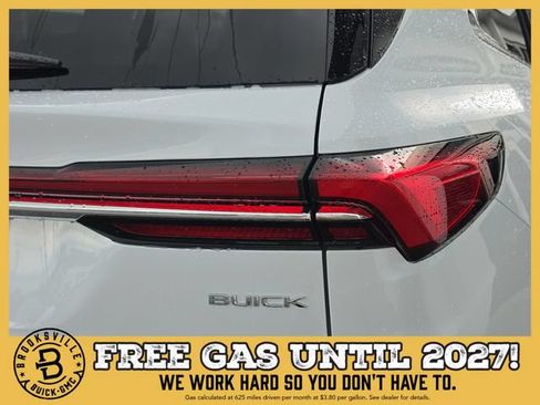 New 2027 Buick Enclave Preferred w/ Super Cruise Package AWD/4WD image 8
