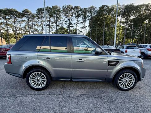 Used 2012 Land Rover Range Rover Sport HSE AWD/4WD image 8