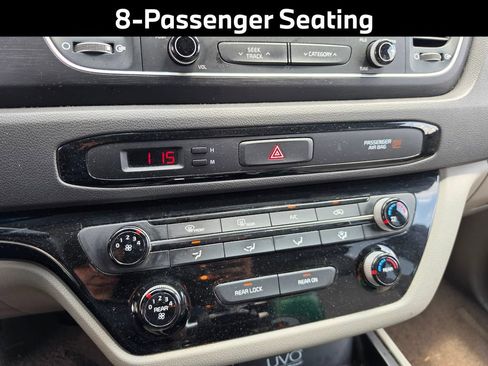 Used 2015 Kia Sedona LX w/ LX Convenience Package FWD image 14