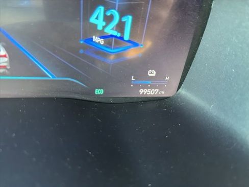 Used 2023 Hyundai Santa Fe Blue AWD/4WD image 44