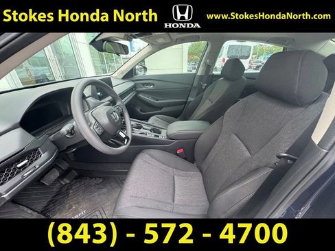 Used 2026 Honda Accord SE image 9