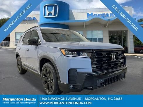 New 2026 Honda Pilot Black Edition image 10