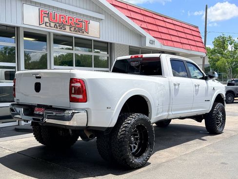 Used 2021 RAM 3500 Laramie AWD/4WD image 3