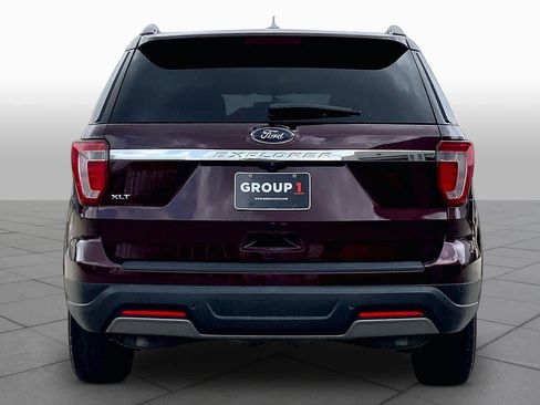 Used 2019 Ford Explorer XLT w/ Equipment Group 201A FWD image 5