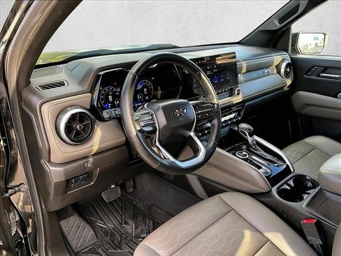 Used 2024 Chevrolet Colorado ZR2 w/ ZR2 Convenience Package III AWD/4WD image 14