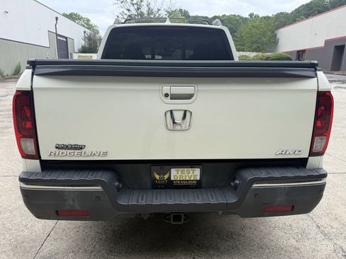 Used 2019 Honda Ridgeline RTL-E image 12