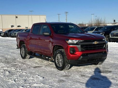 Certified 2024 Chevrolet Colorado LT w/ LT Convenience Package II image 9