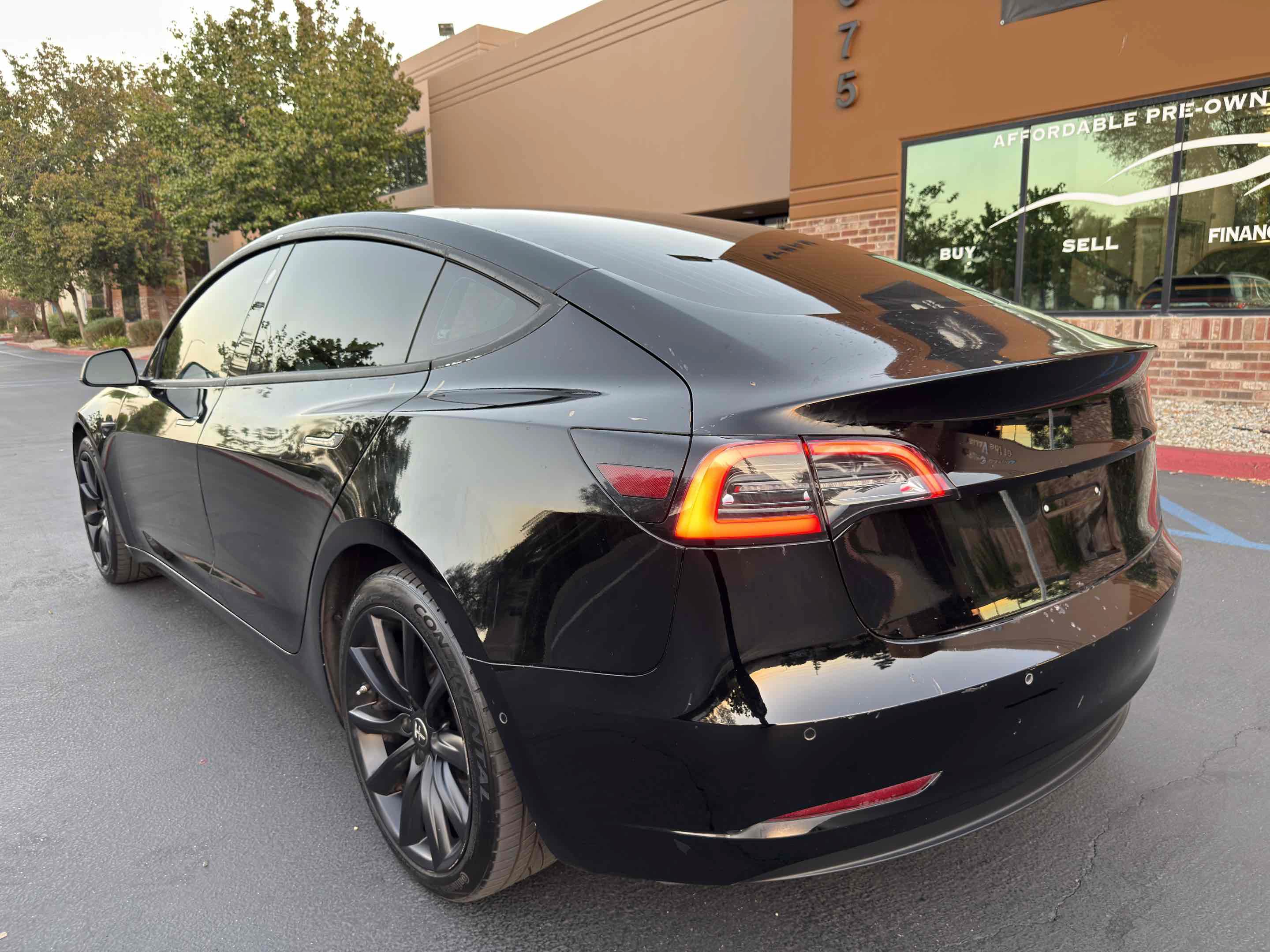 Used 2019 Tesla Model 3 Long Range AWD/4WD image 13