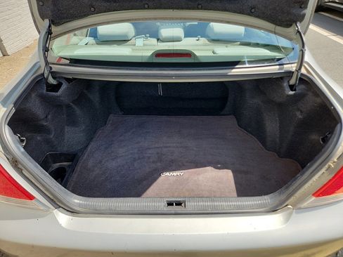 Used 2005 Toyota Camry XLE image 28