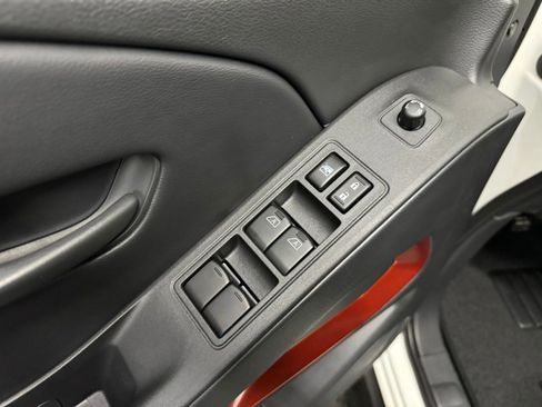 New 2026 Nissan Frontier PRO-4X w/ Pro-4x Convenience Package image 18