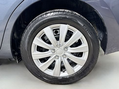 Used 2016 Toyota Corolla S image 28