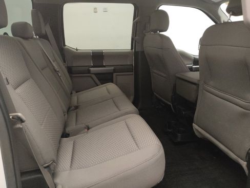 Used 2015 Ford F150 XLT image 19