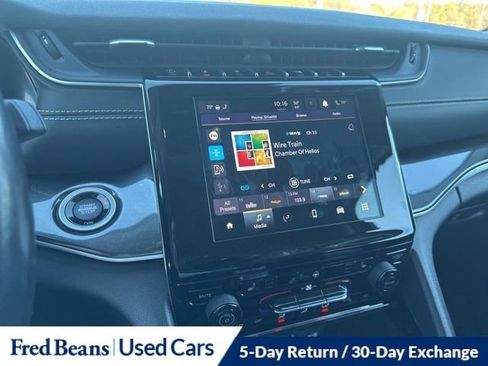 Used 2021 Jeep Grand Cherokee L Laredo w/ Luxury Tech Group I image 50