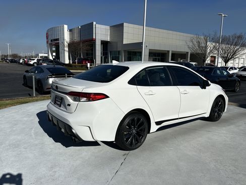 Certified 2023 Toyota Corolla SE image 10