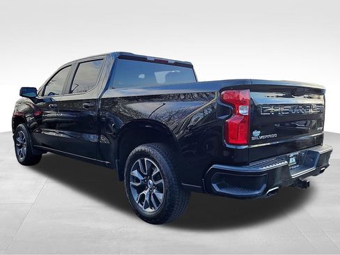 Used 2021 Chevrolet Silverado 1500 RST image 4