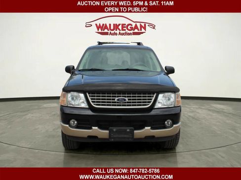 Used 2005 Ford Explorer Eddie Bauer AWD/4WD image 2