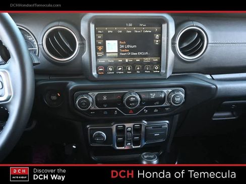 Used 2021 Jeep Wrangler Unlimited Sahara w/ Safety Group image 12