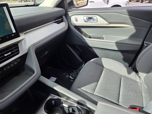 New 2026 Ford Explorer Active image 20