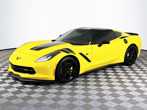 Used 2016 Chevrolet Corvette Stingray Coupe w/ 2LT Preferred Equipment Group RWD image 4