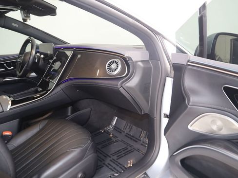 Used 2022 Mercedes-Benz EQS 450+ Sedan image 57