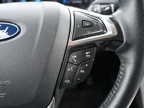 Used 2024 Ford Edge SEL AWD/4WD image 13