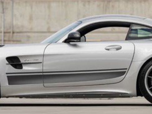 Used 2020 Mercedes-Benz AMG GT R image 7