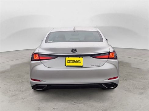 New 2025 Lexus ES 350 w/ Premium Package image 4