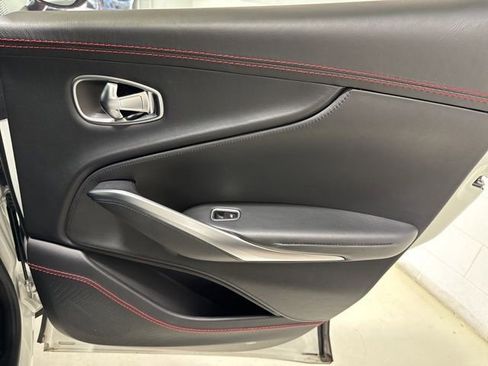 Used 2021 Aston Martin DBX image 47