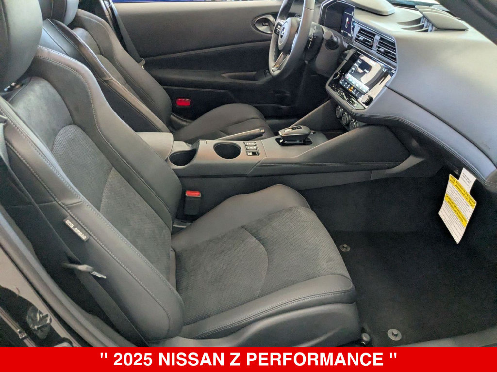 New 2025 Nissan Z Performance w/ Floor Mat Package RWD image 32